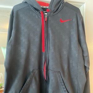 Nike hoodie size L